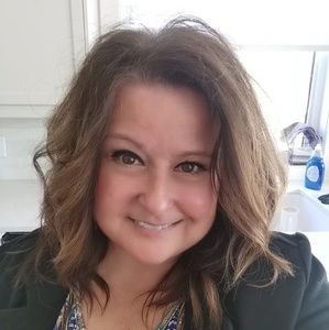 Meet your Posher, Carole